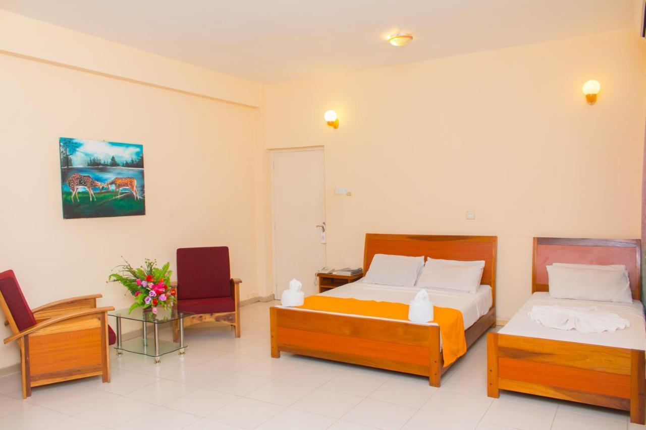 Kanaro Hotel 2*